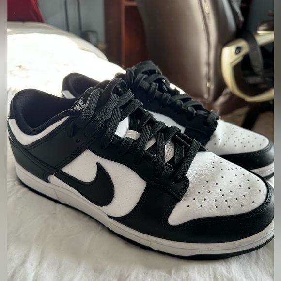 Panda Nike Dunk Low - Picture 4 of 6
